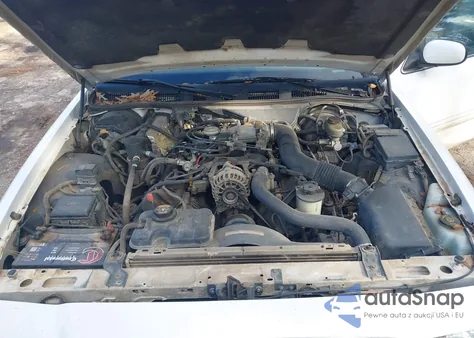 1999 Ford Crown Victoria from USA, damaged, VIN 2FAFP73W6XX126038